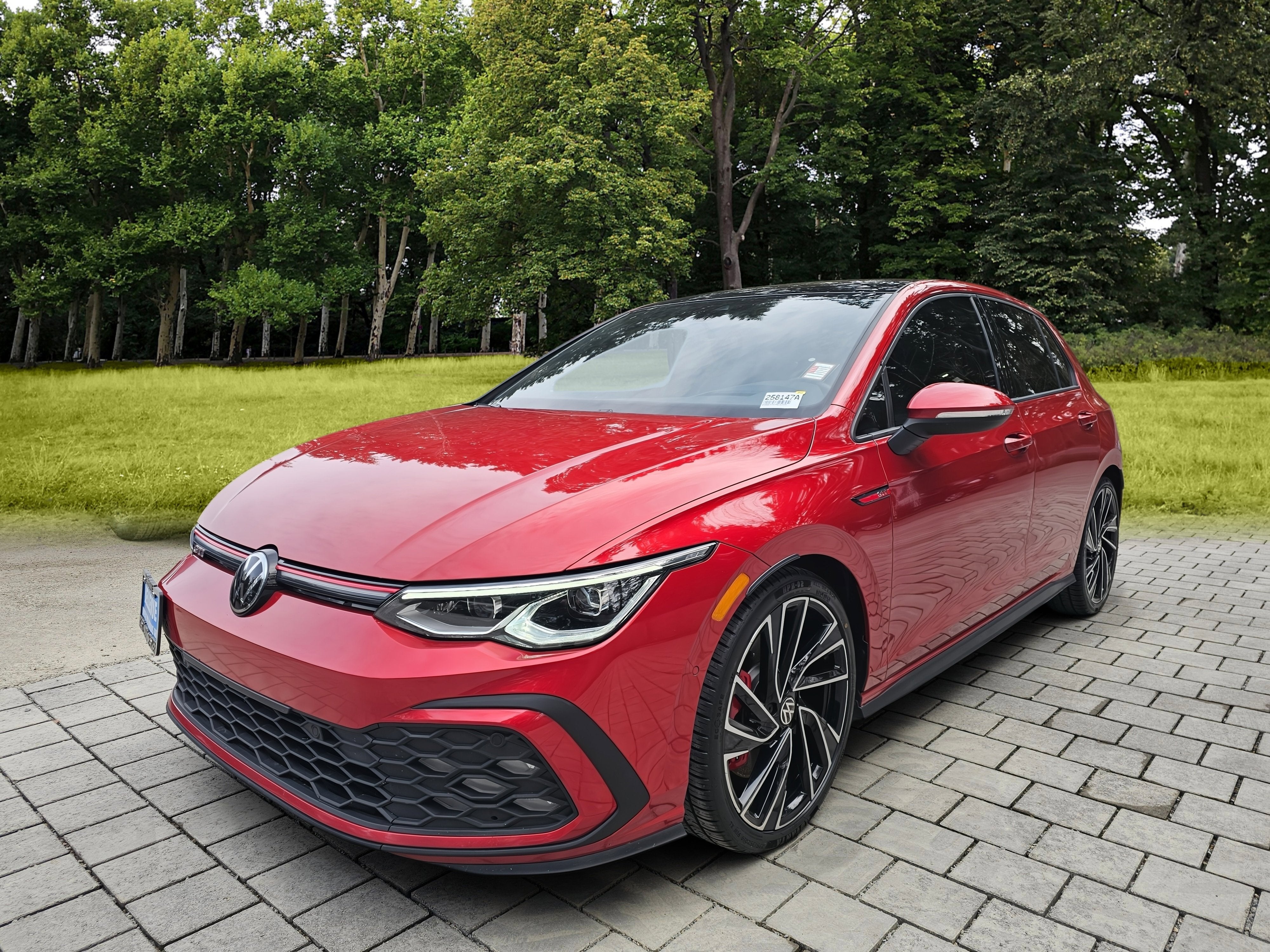 2023 Volkswagen Golf GTI Autobahn