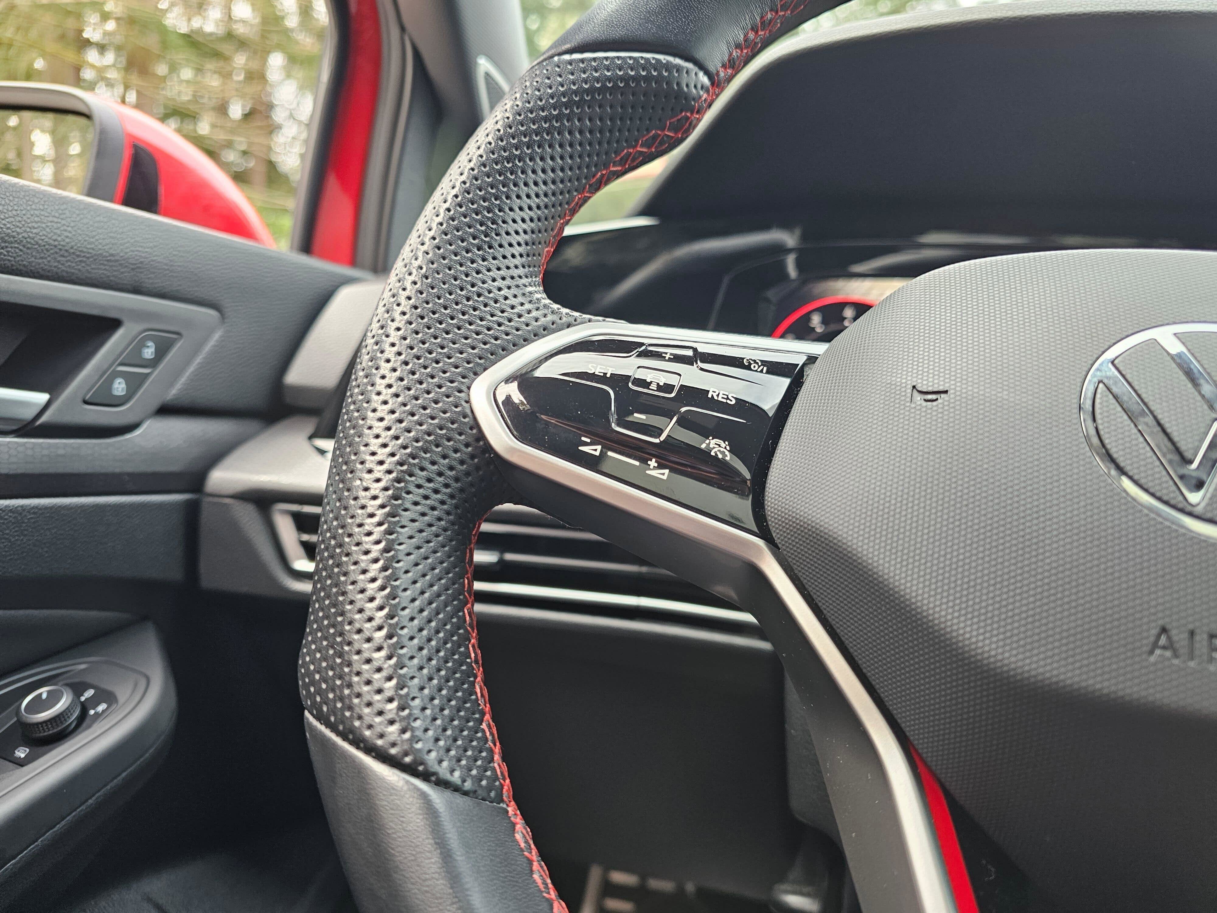 2023 Volkswagen Golf GTI Autobahn