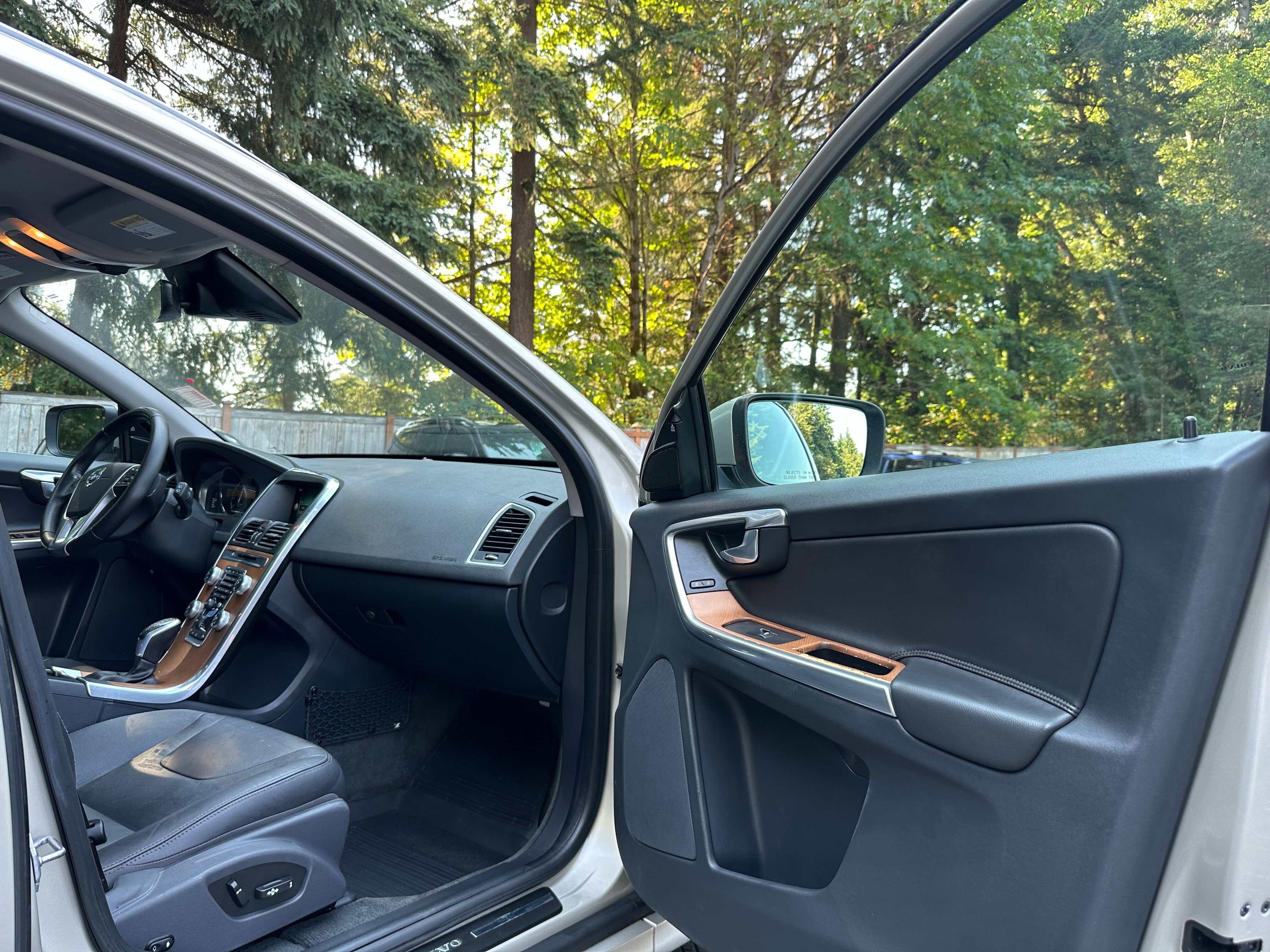 2017 Volvo XC60 Inscription