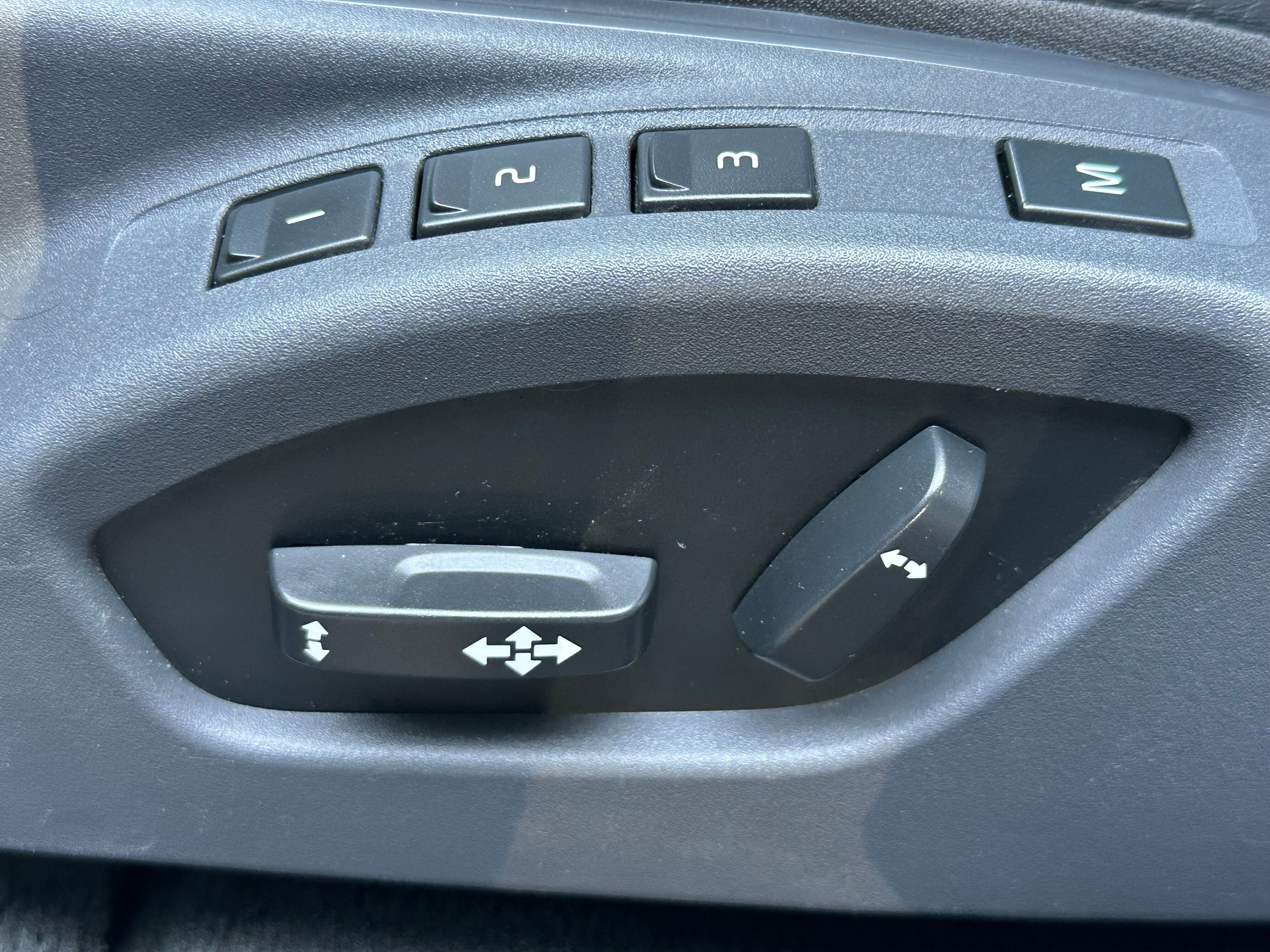 2017 Volvo XC60 Inscription