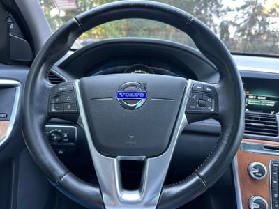 2017 Volvo XC60 Inscription