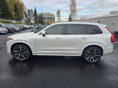 2020 Volvo XC90 Momentum