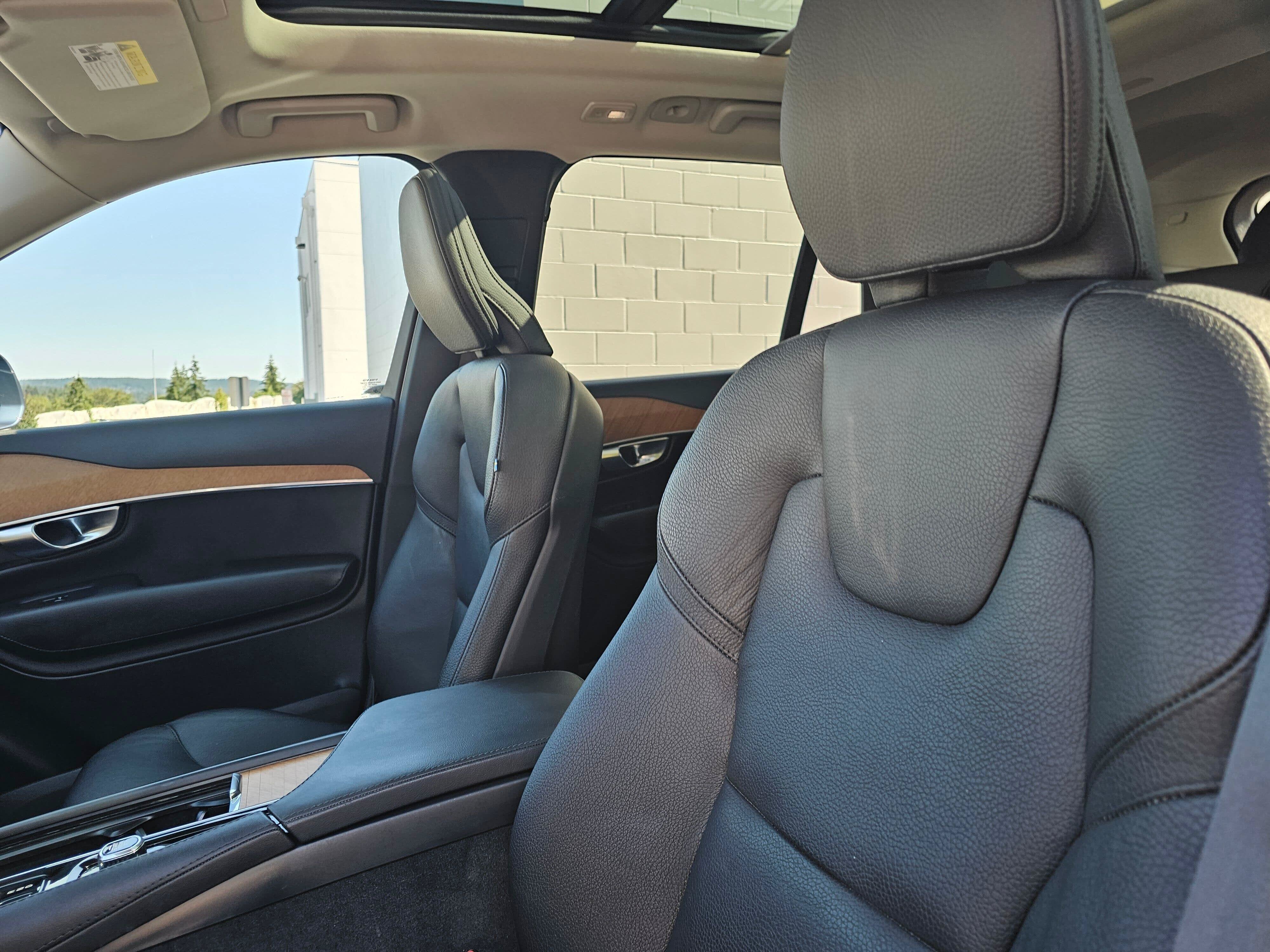 2023 Volvo XC90 Plus