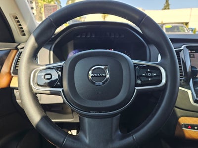 2023 Volvo XC90 Plus